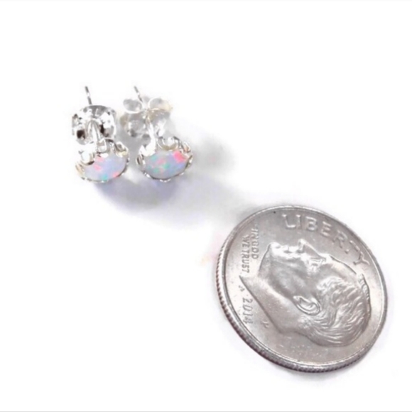 925 Sterling Silver Australian Fire Opal Studs - Picture 6 of 6